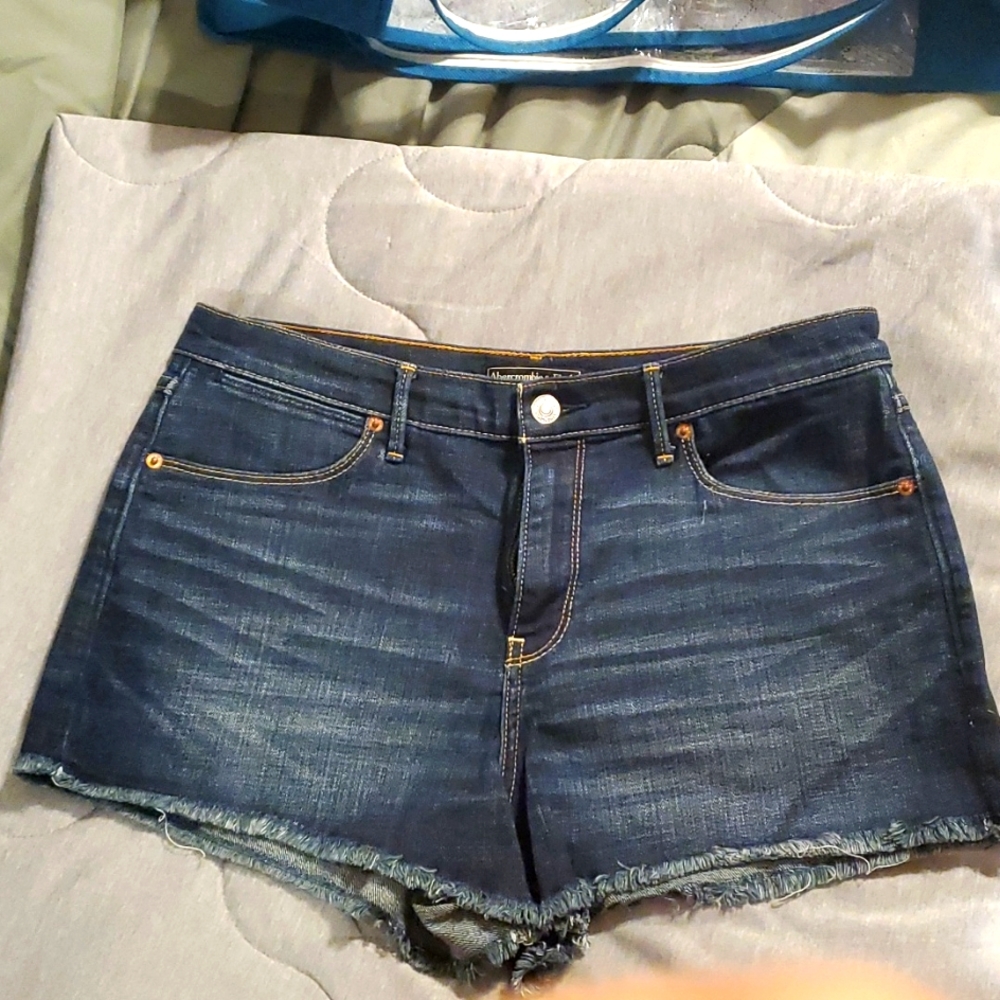 A&F Jean Shorts size 30x2